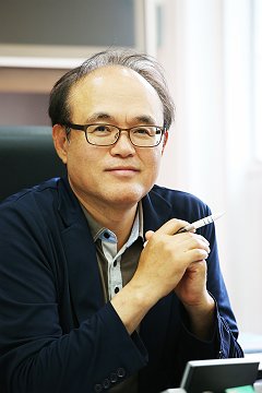 Doo-Hwan Bae